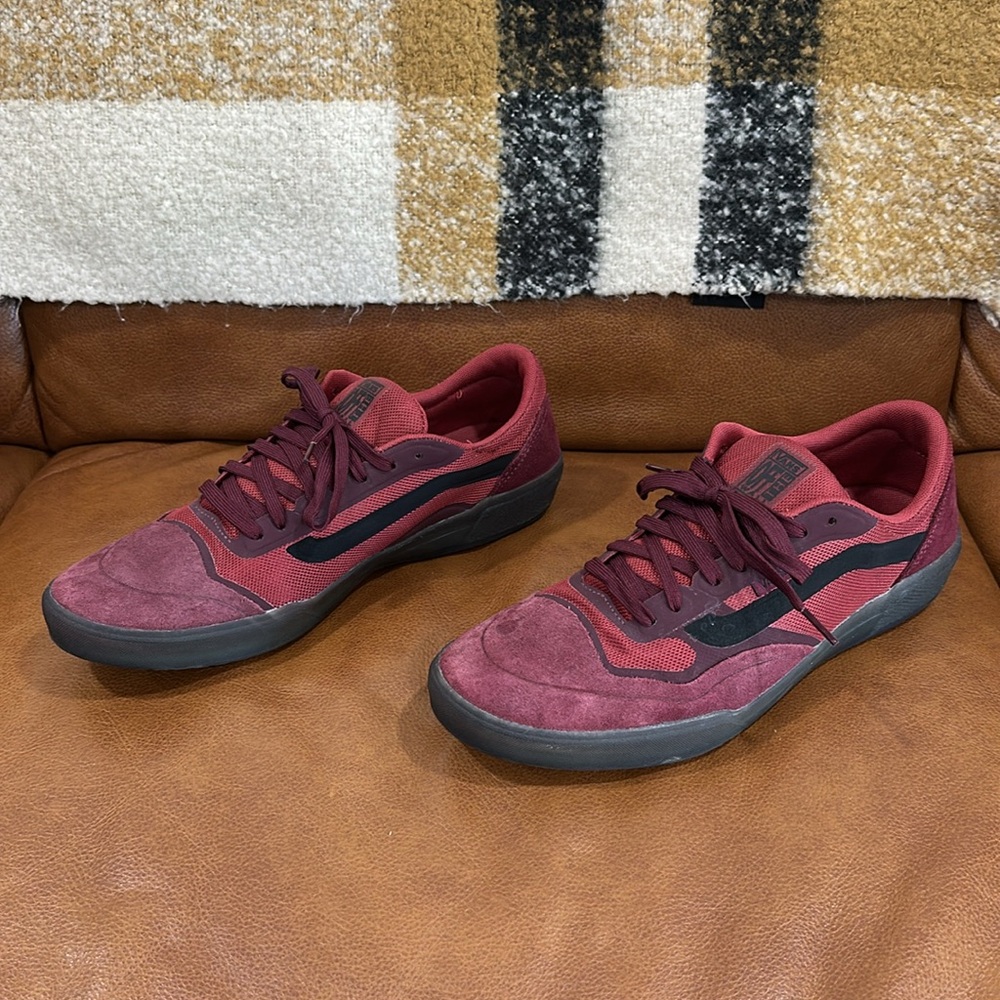 Vans Men's, A.V.E. Pro Model 1, ‘Port Royal’, Size 12 - Picture 2 of 7